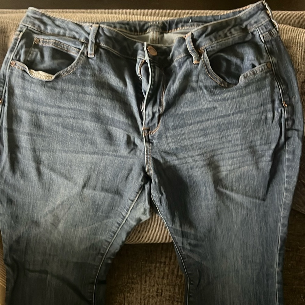 Ana Bootcut Jeans